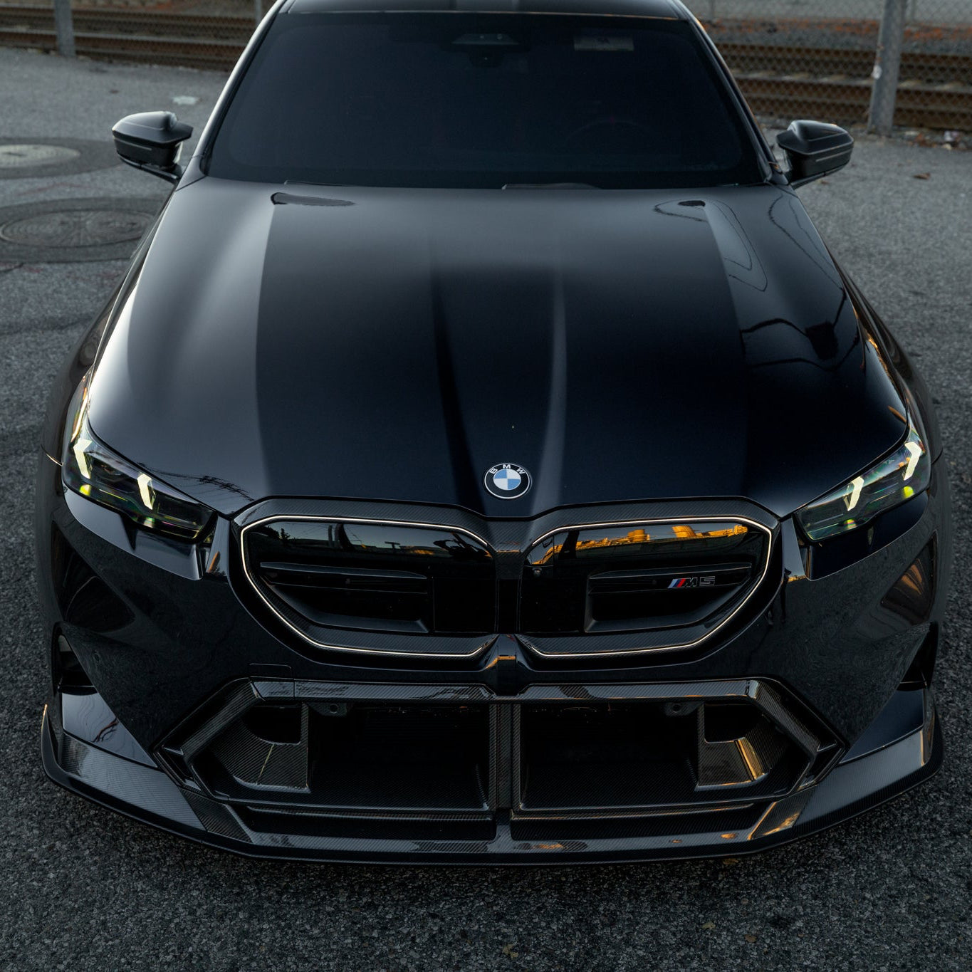 2025+ G90 M5 Type-R Carbon Front Lip