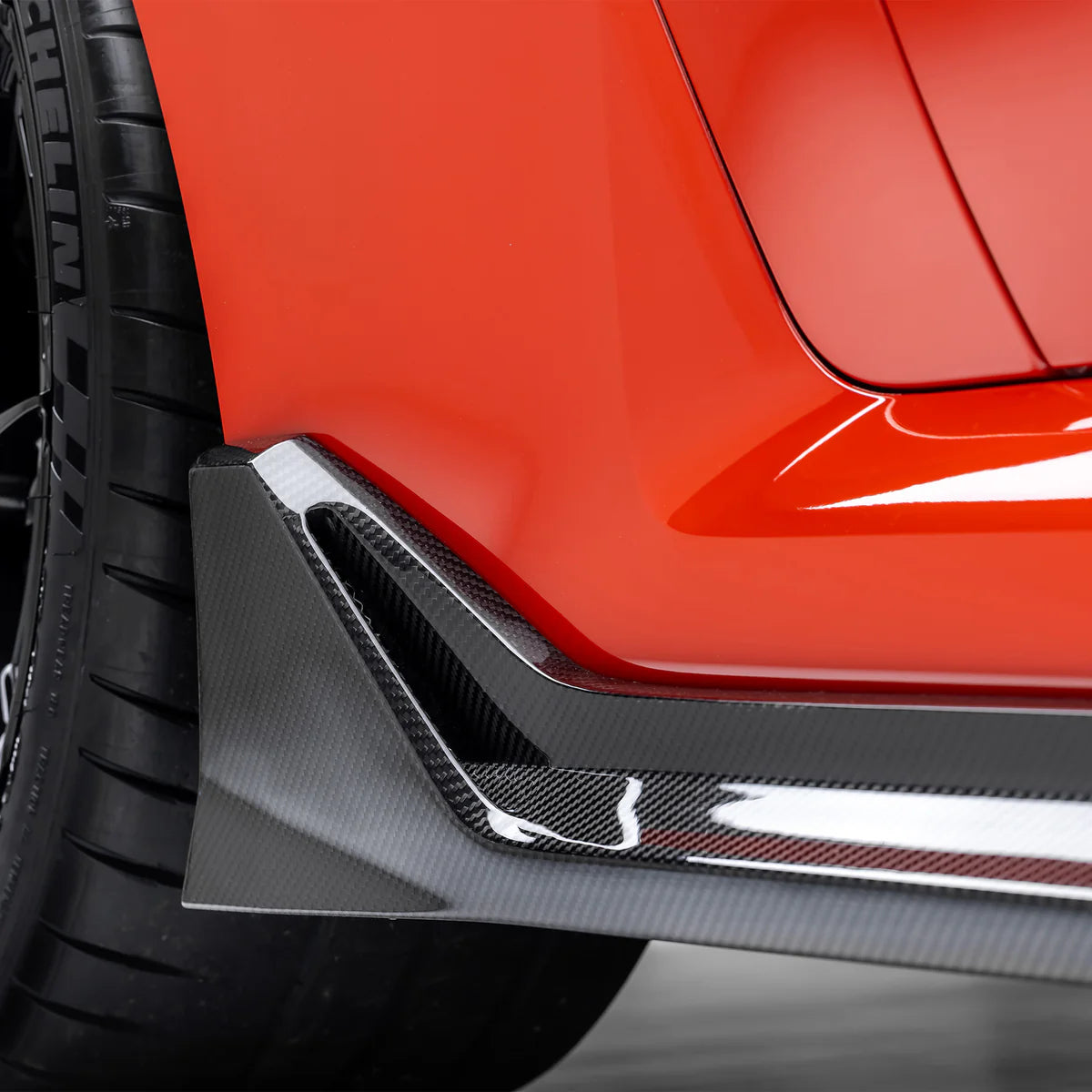 G87 M2 Dry Carbon Fenders + Side Skirts Kit Glossy Finish Type 2