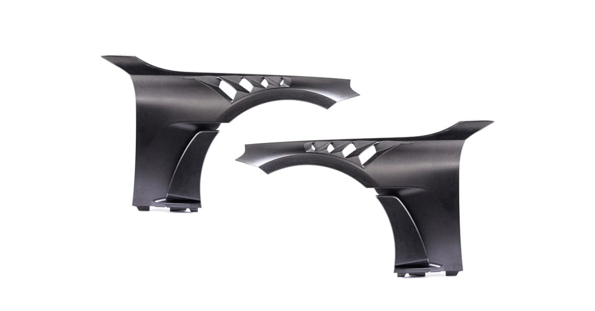 G87 M2 GT3 Style Vented Carbon Fenders