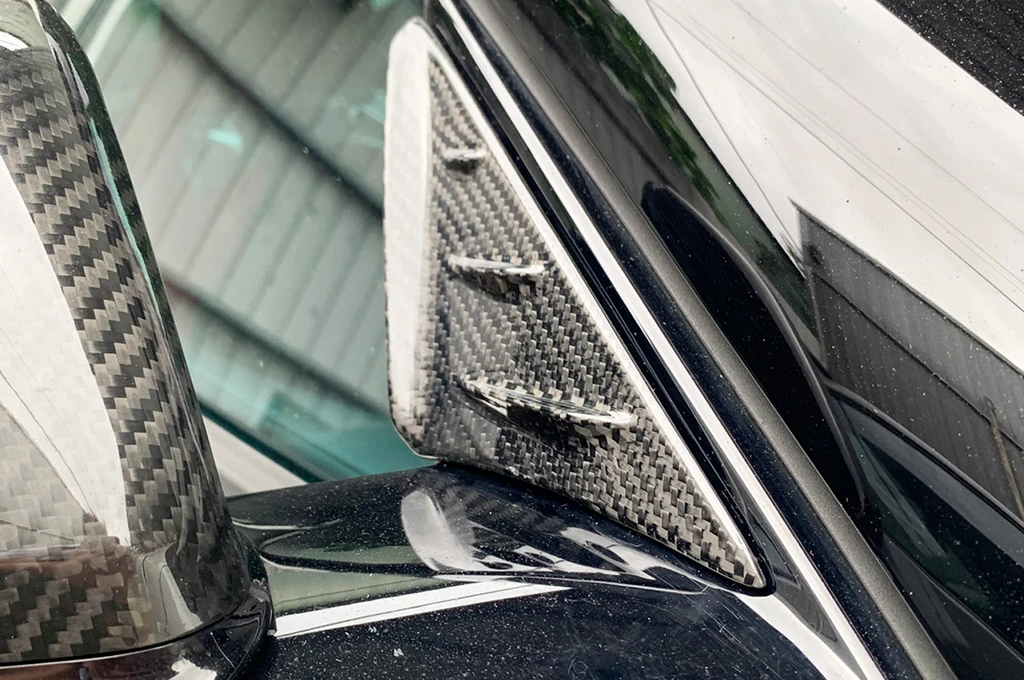 Toyota Supra MKV carbon fiber wind deflectors – view 2