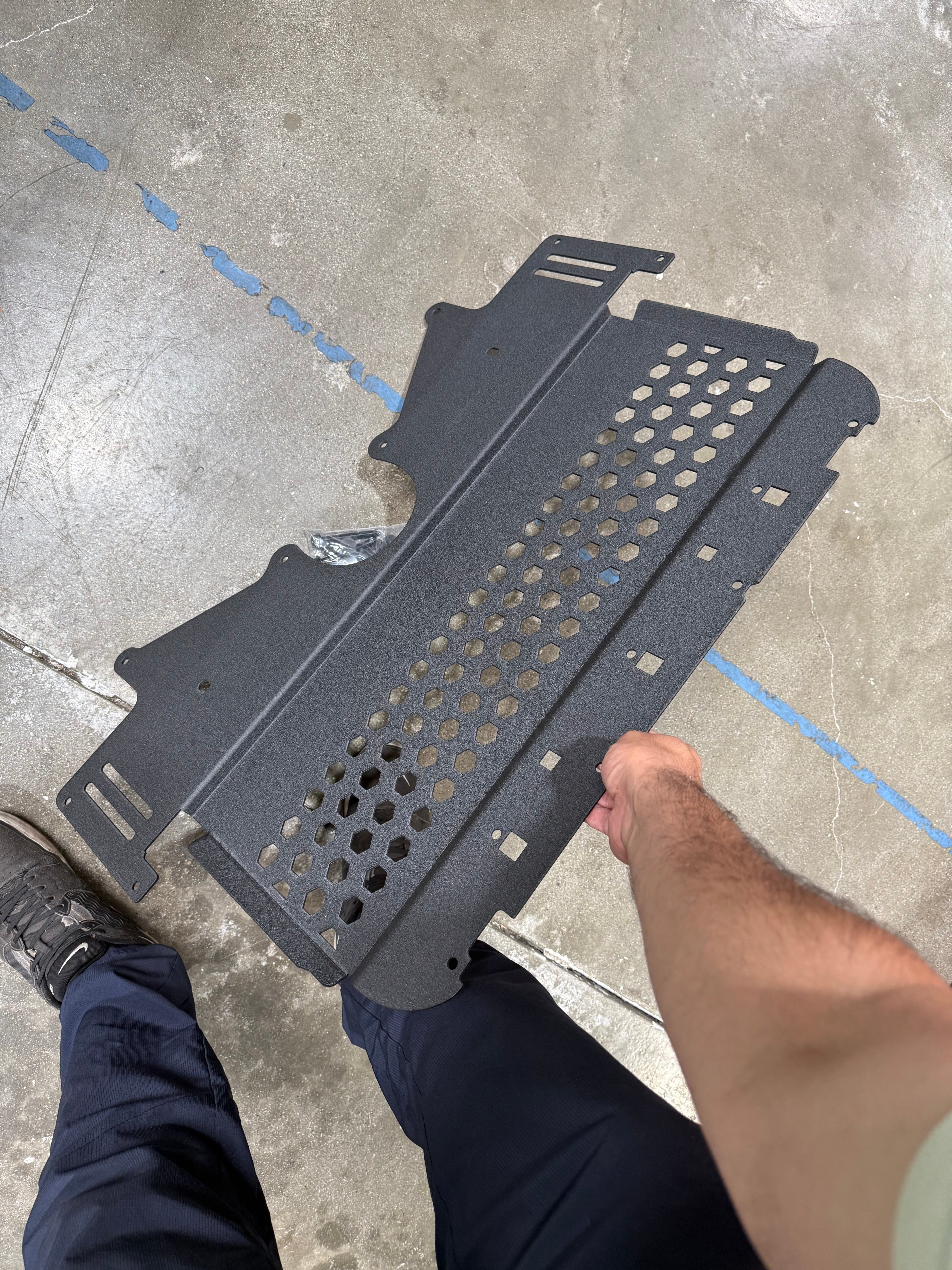 G8X M2 M3 M4 Oil Cooler Armor