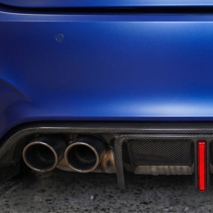 BMW F8X V Style Gloss Carbon Fiber LED Rear Diffuser – F80 M3 F82 F83 M4