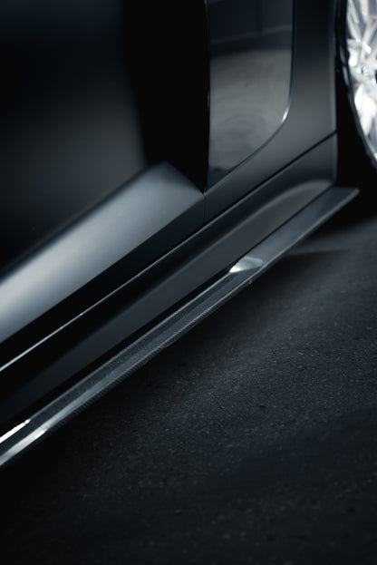 Audi R8 Carbon Fiber Side Skirts V Style