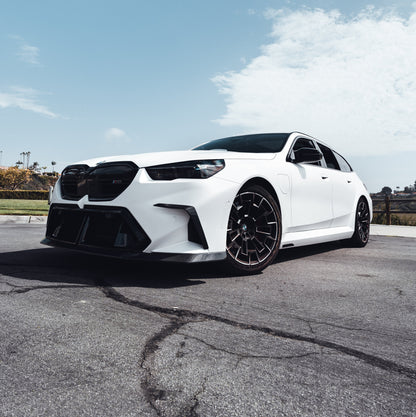 LAB Design Carbon Fiber Front Canards BMW G90/G99 M5