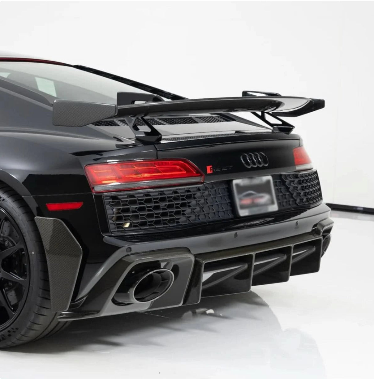 Audi R8 Carbon Fiber Rear Diffuser 2020-2023