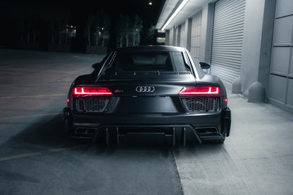 Audi R8 Carbon Fiber Rear Splitter/Spats V Style