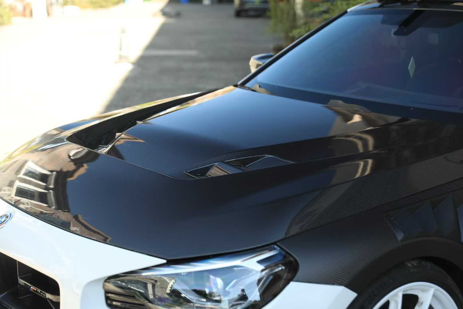 G87 M2 Dry Carbon Hood Type 2