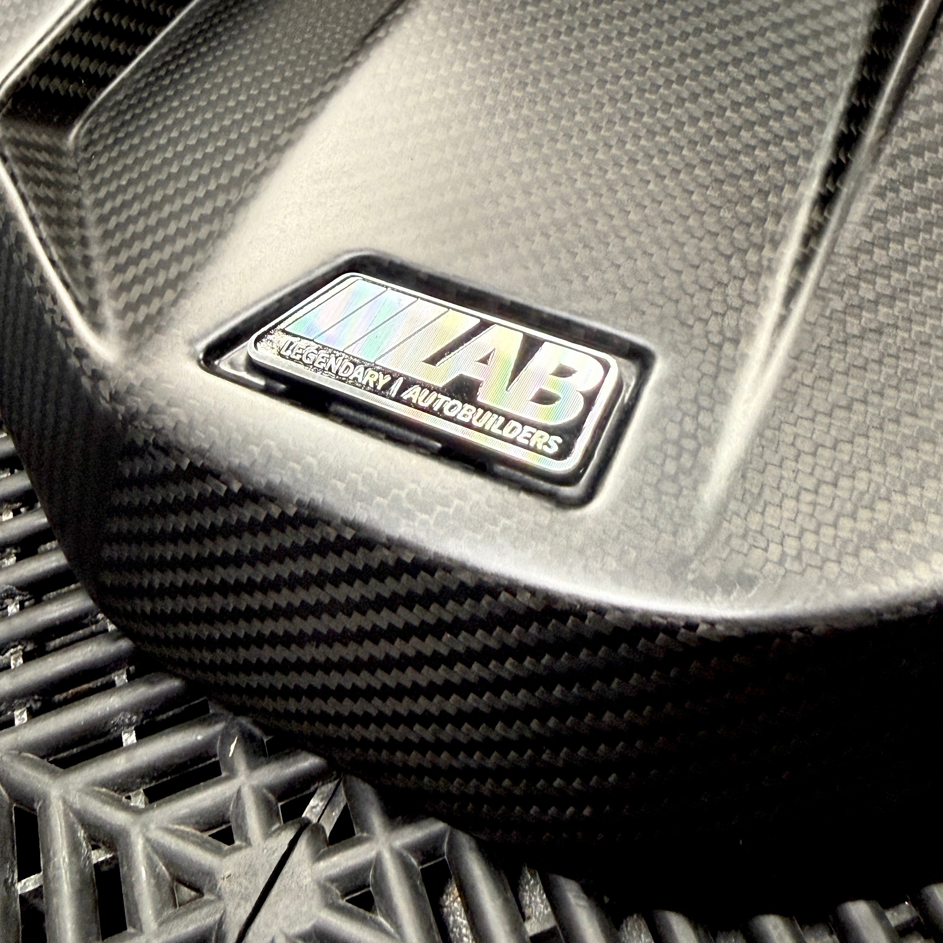 G8X M2 M3 M4 Dry XL Carbon Engine Cover