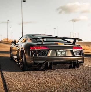 Audi R8 Carbon Fiber Side Skirts V Style