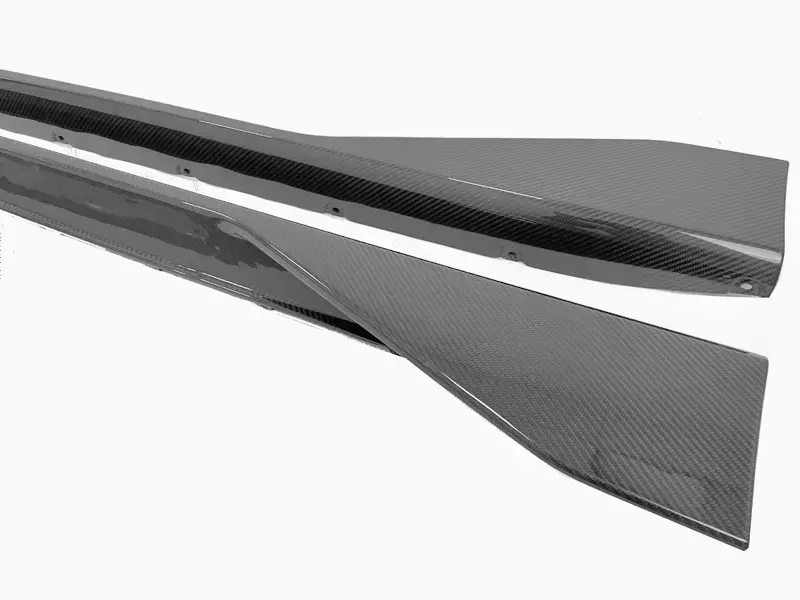 G82 M4 Carbon Side Skirts