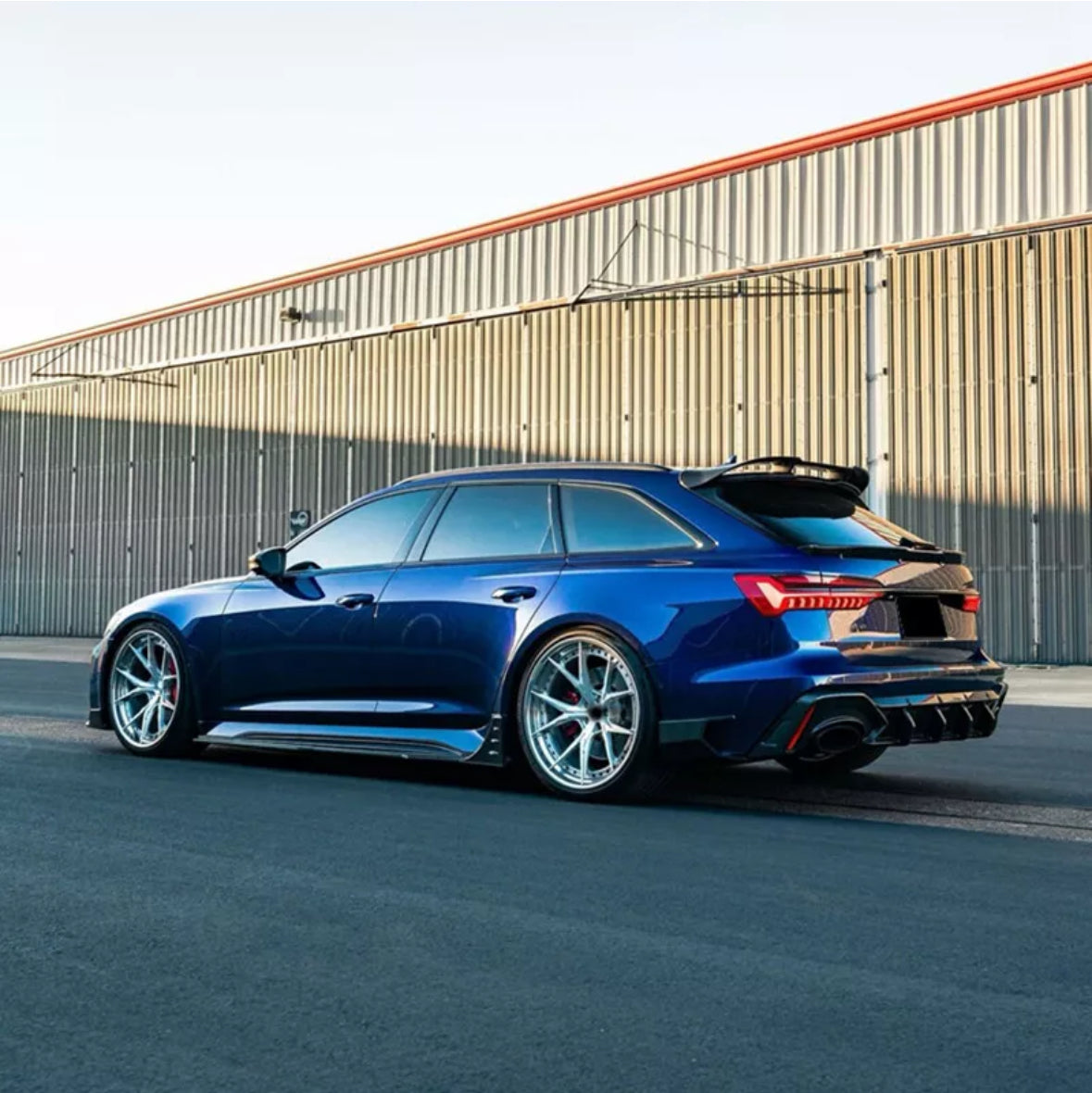 Audi C8 RS6 | RS7 Carbon Fiber Rear Diffuser