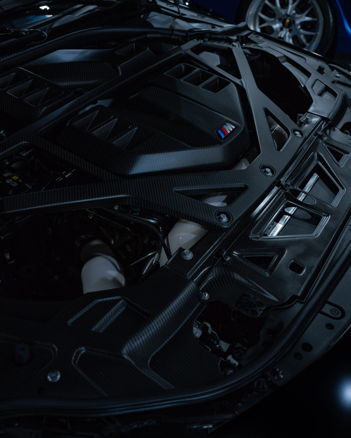 LAB BMW G80 M3 / G82 G83 M4 Carbon Engine Bay Kit