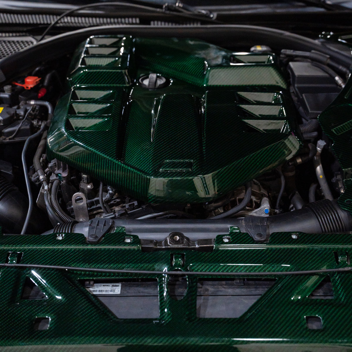 LAB BMW G80 M3 / G82 G83 M4 Carbon Engine Bay Kit